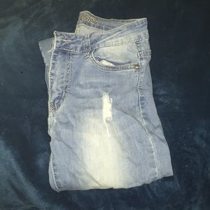 Light ripped skinny jeans